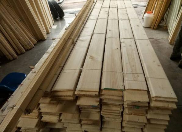 پالت چوبی از چه نوع چوبی ساخته میشود؟