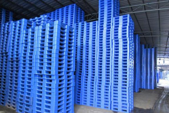 بررسی ساختار پالت پلاستیکی