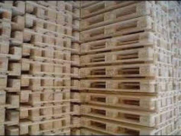 پالت چوبی چیست و چه کاربردی دارد؟