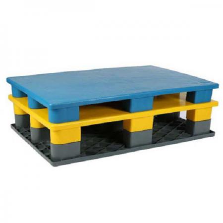 عرضه پالت پلاستیکی اصفهان