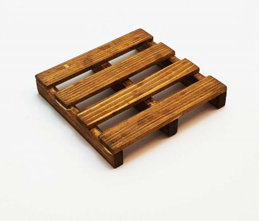 بررسی ابعاد استاندارد انواع پالت چوبی